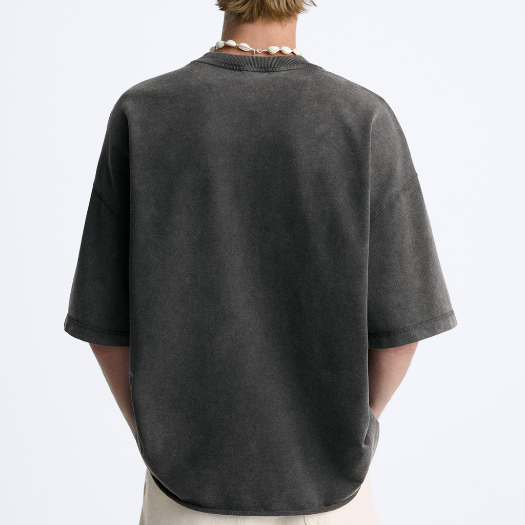 Love On The Line | Unisex Oversized Short-Sleeve T