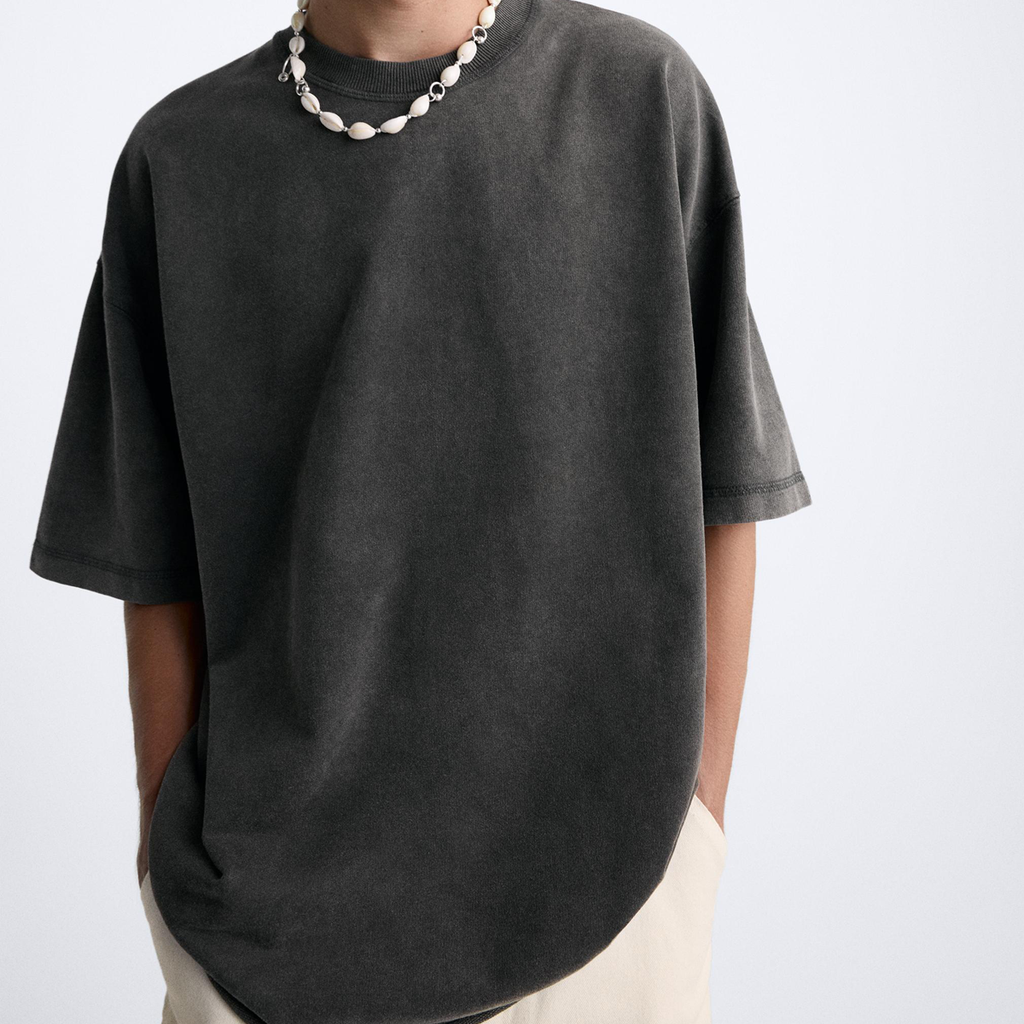 Love On The Line | Unisex Oversized Short-Sleeve T