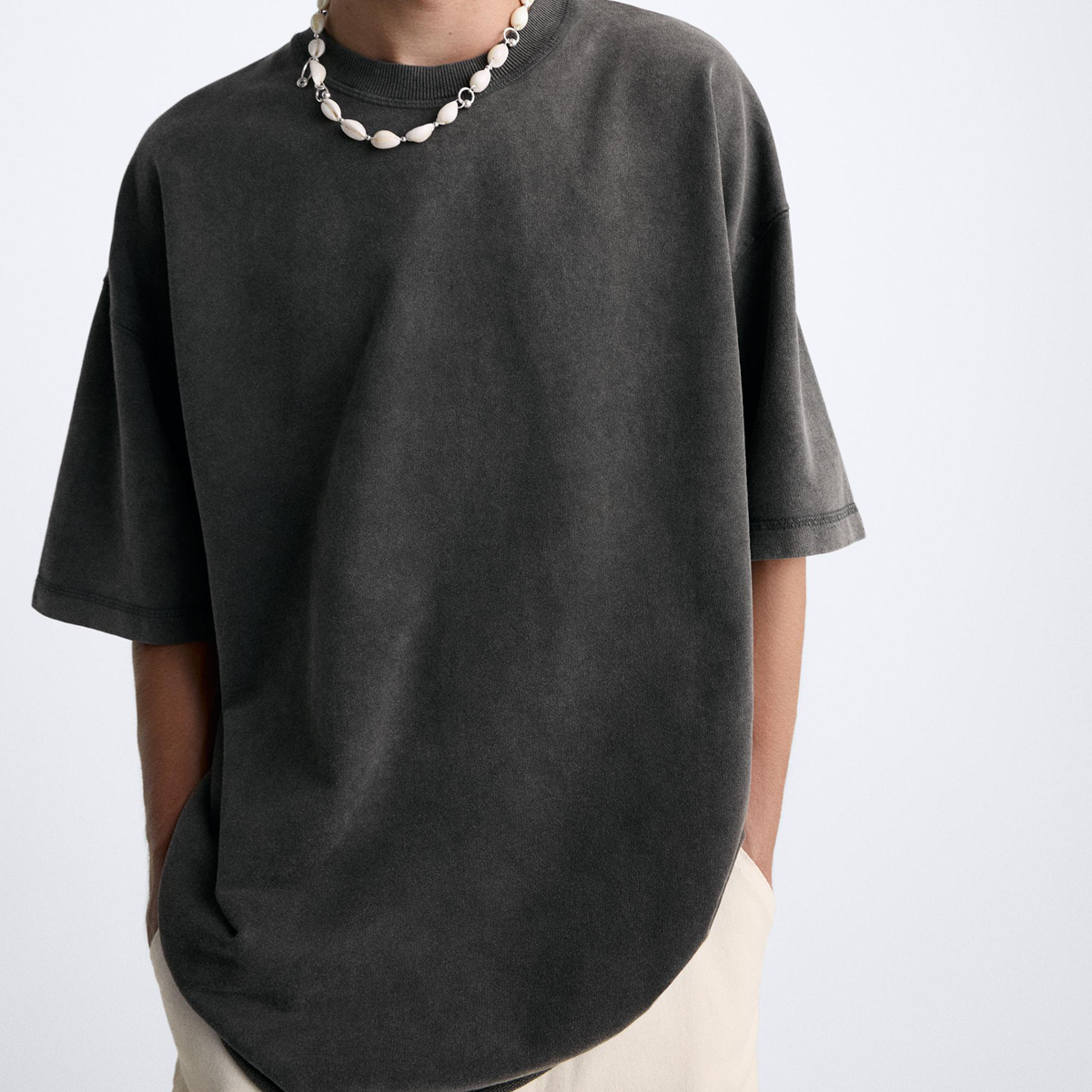Love On The Line | Unisex Oversized Short-Sleeve T